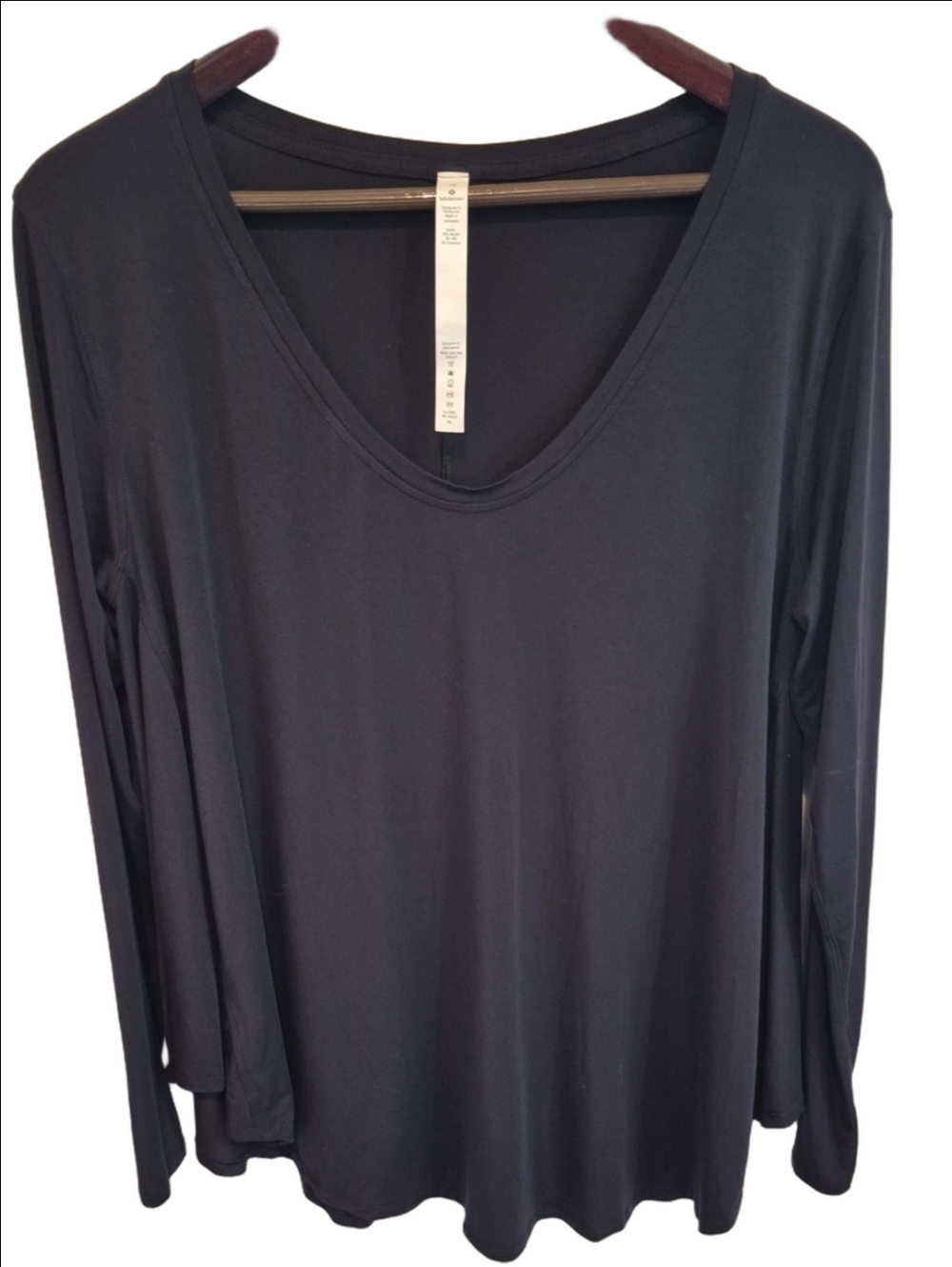 lululemon Up For Down Time Athletic Black Long-Sleeve V-Neck Tee  Modal  Size 10
